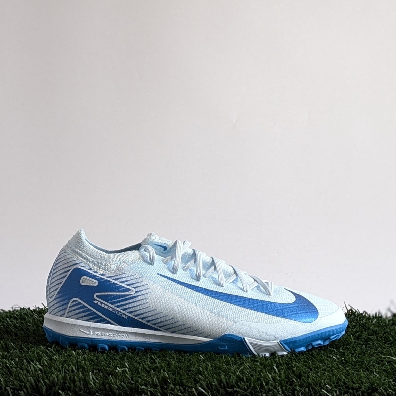 Nike Zoom Vapor 16 Pro TF - FQ8687-400