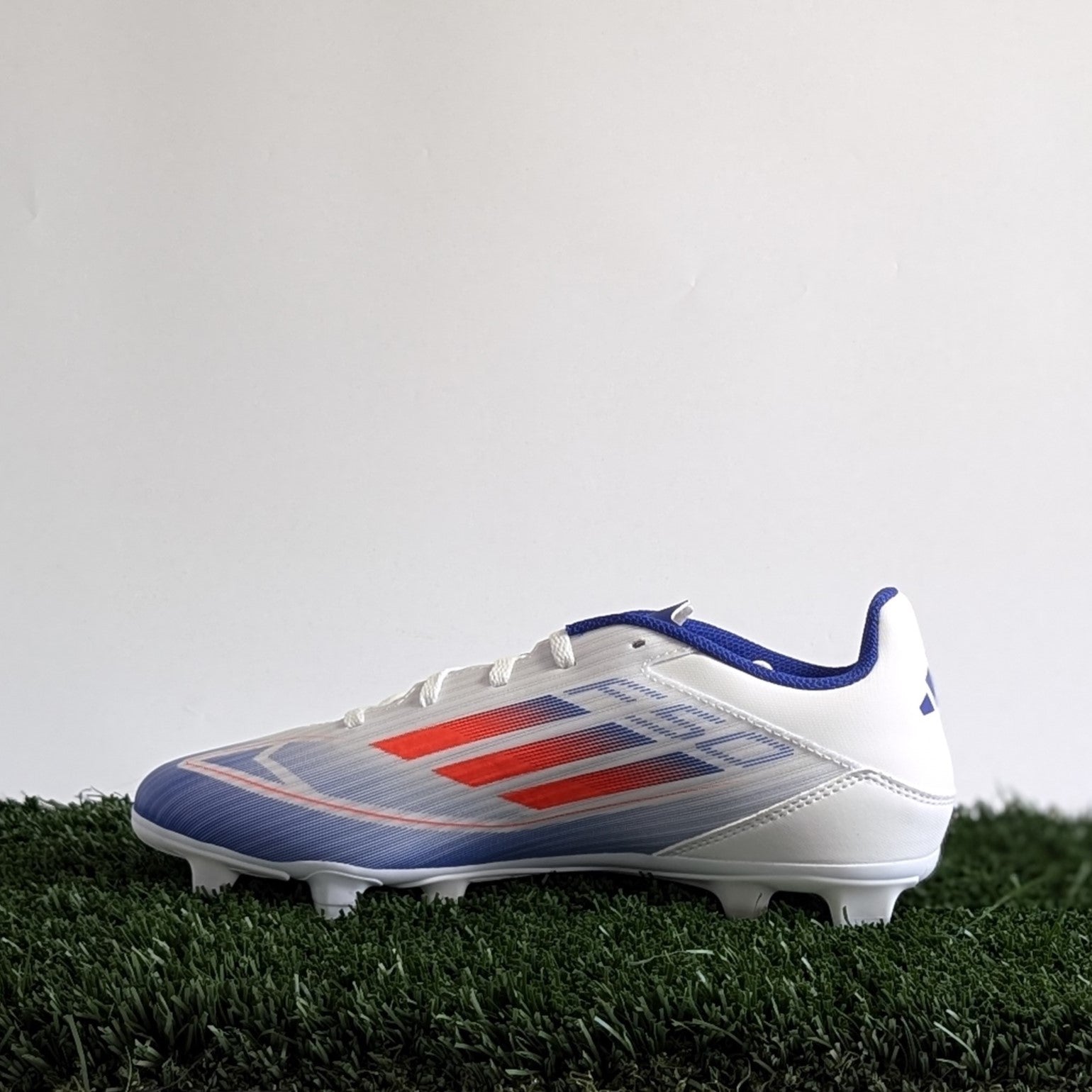 Adidas F50 Club FxG - IE0611