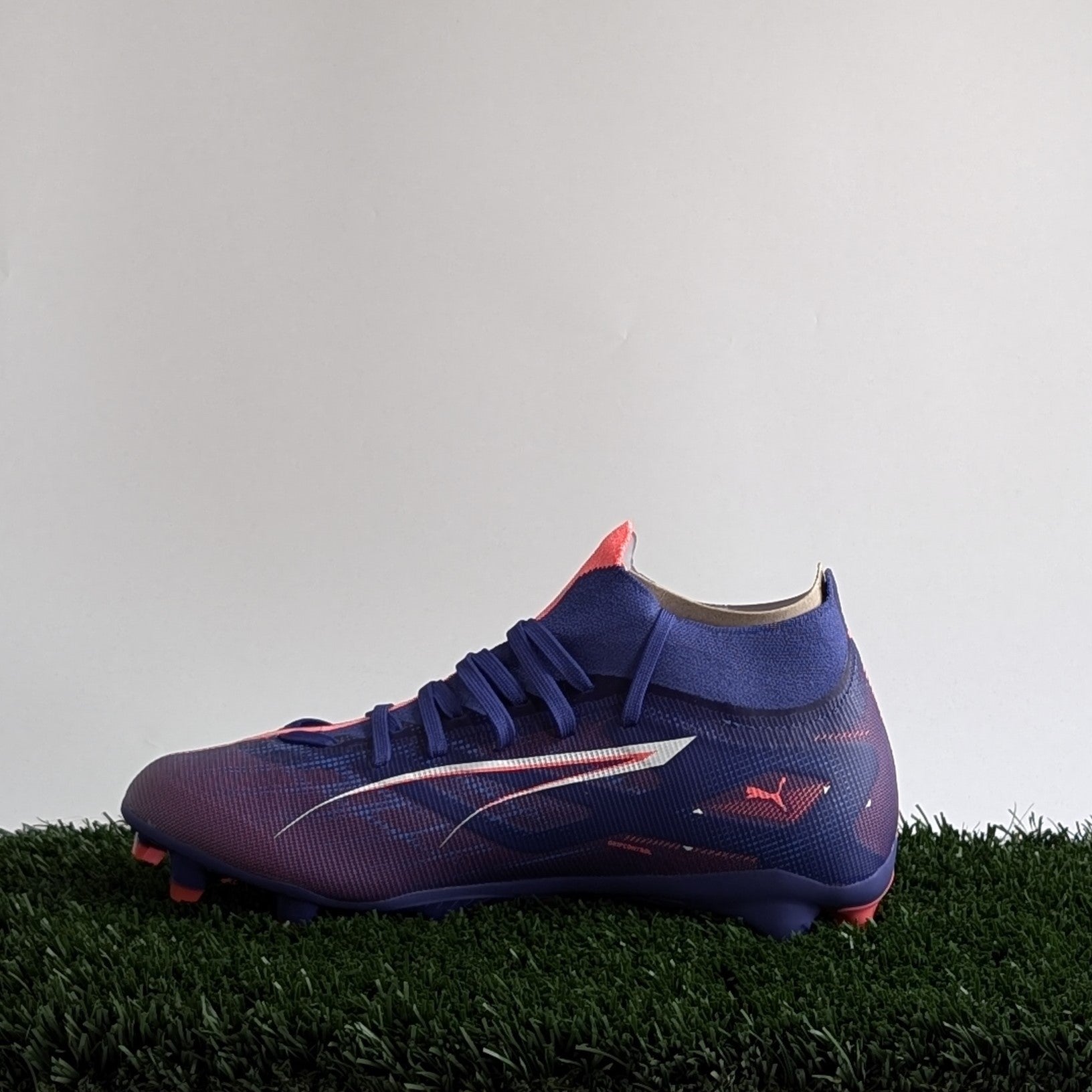 Puma Ultra 5 Match+ FG/AG - 107686 01