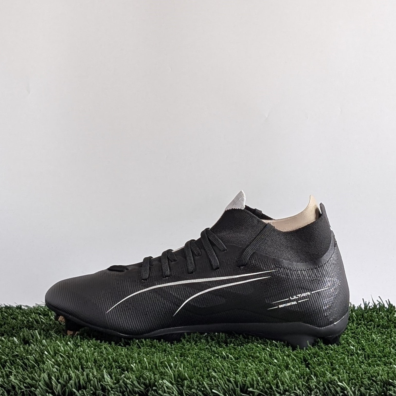 Puma Ultra 5 Match + FG/AG - 107686 02