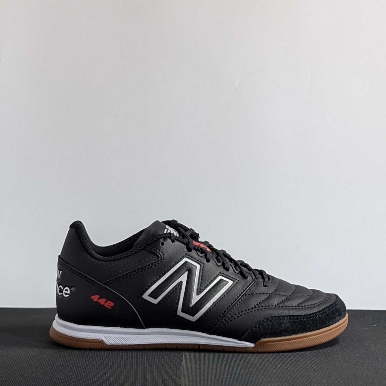 New Balance 442 V2 Team IN (2E Wide) - MS42IBK2