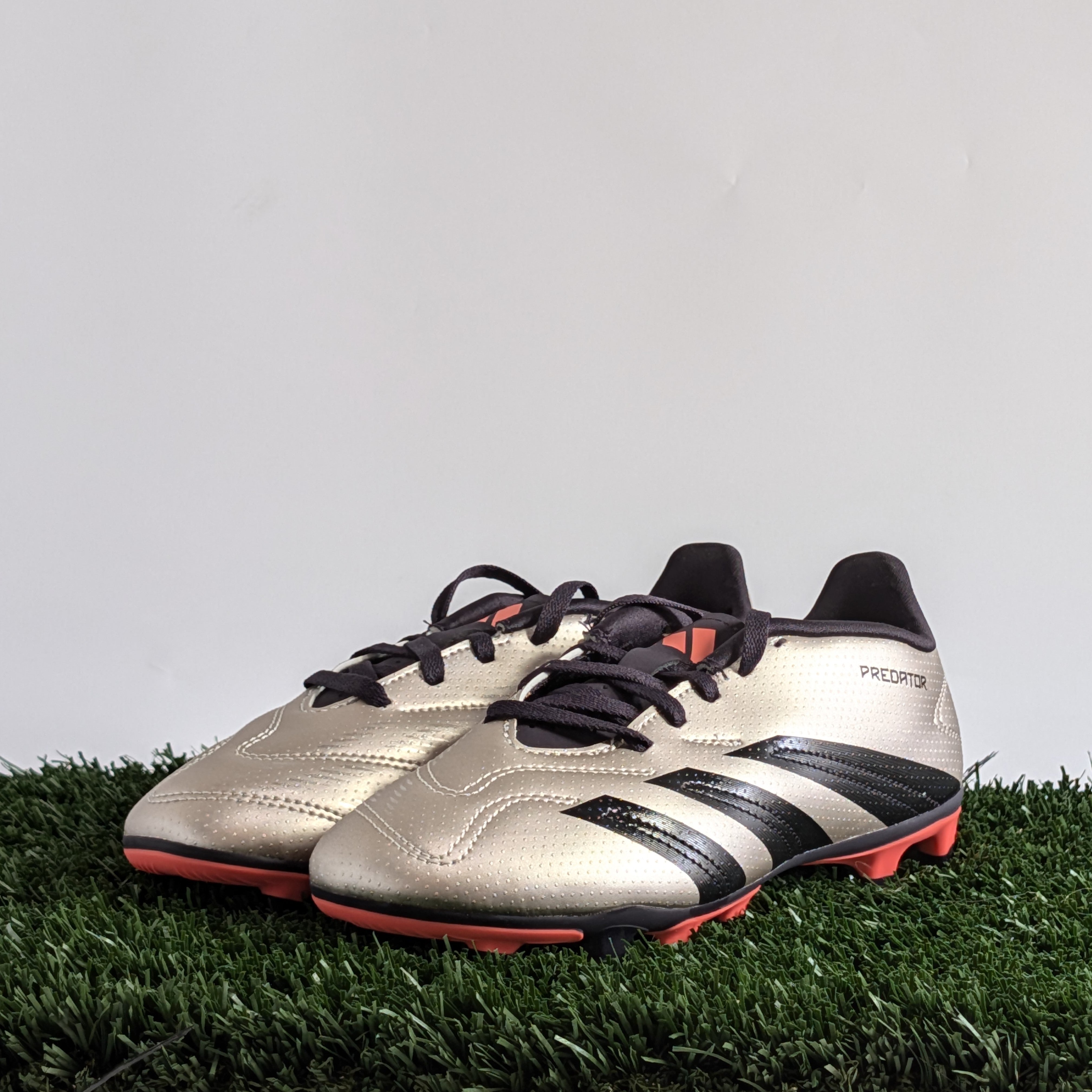 Adidas Predator Club FxG J - IF6423