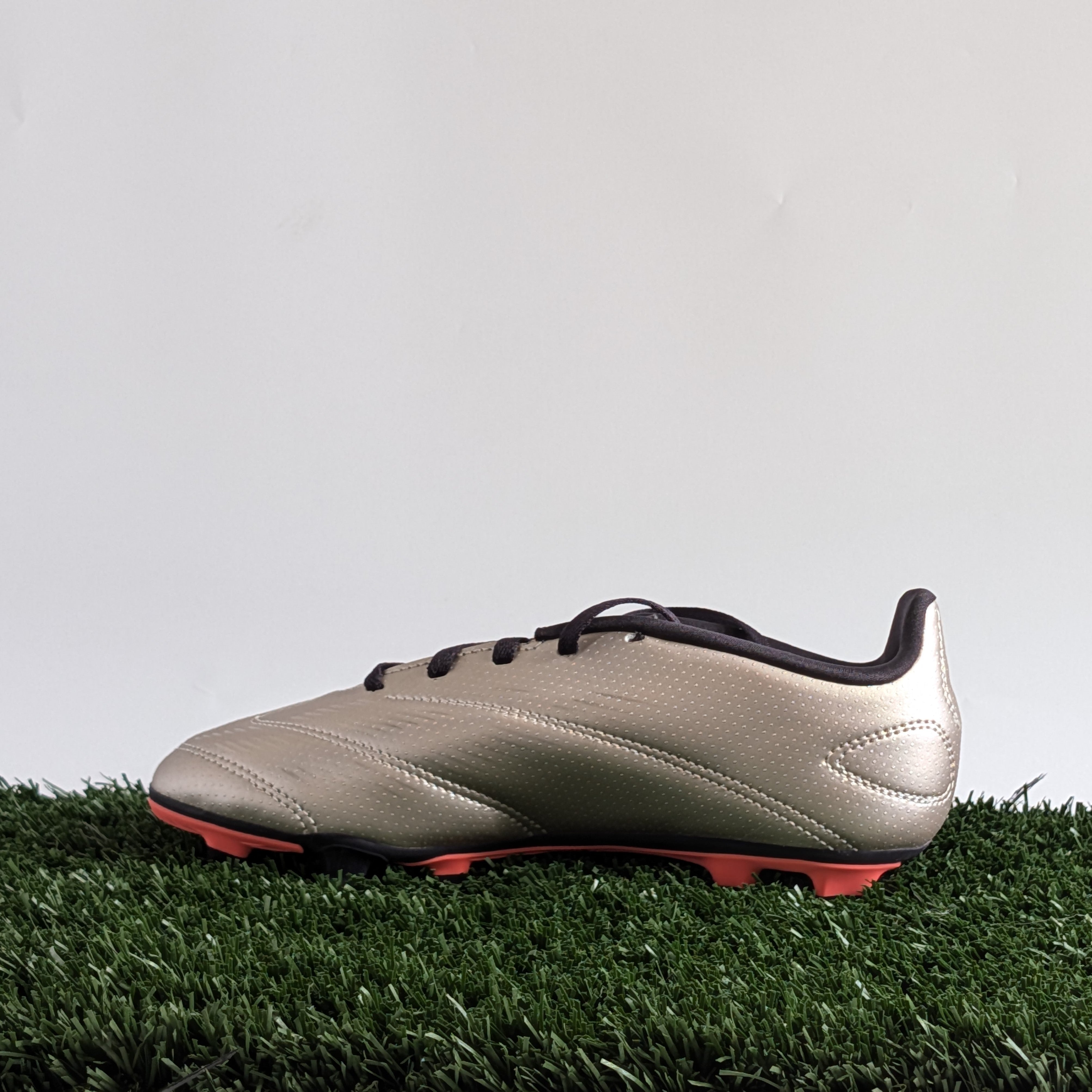 Adidas Predator Club FxG J - IF6423