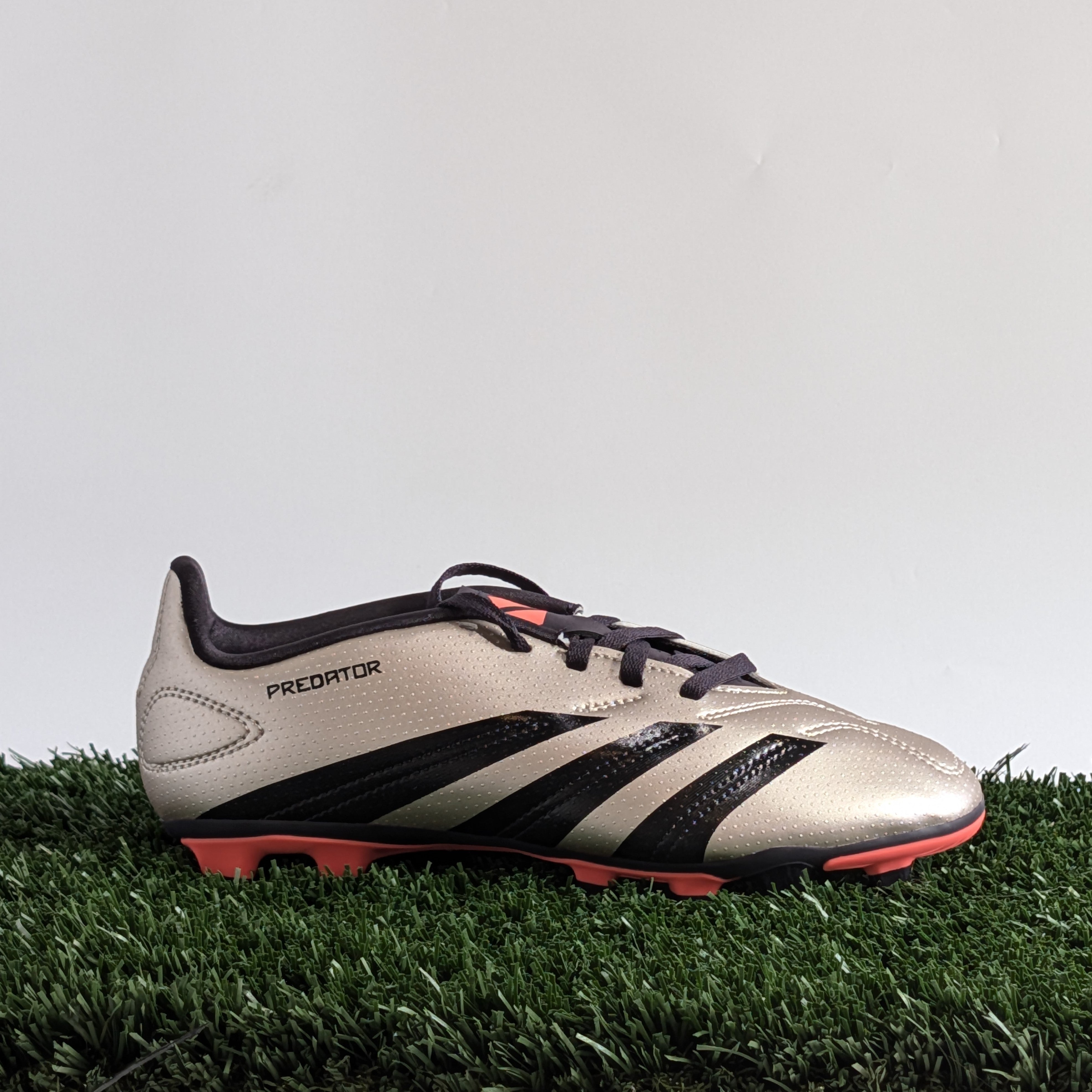 Adidas Predator Club FxG J - IF6423