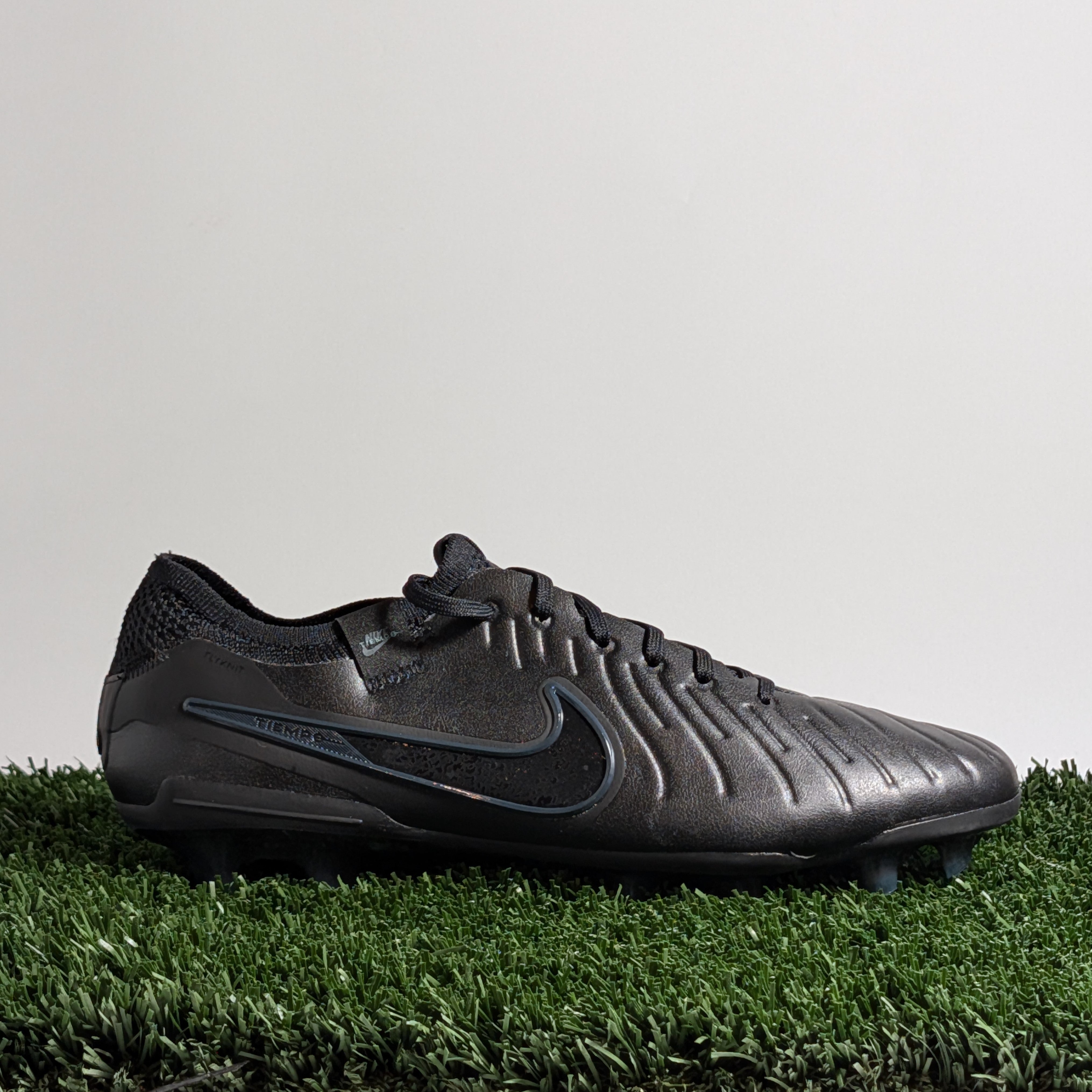 【新品未使用】NIKE TIEMPO LEGEND 10 ELITE FG Nike Tiempo Legend 10 Elite FG - DV4328-002