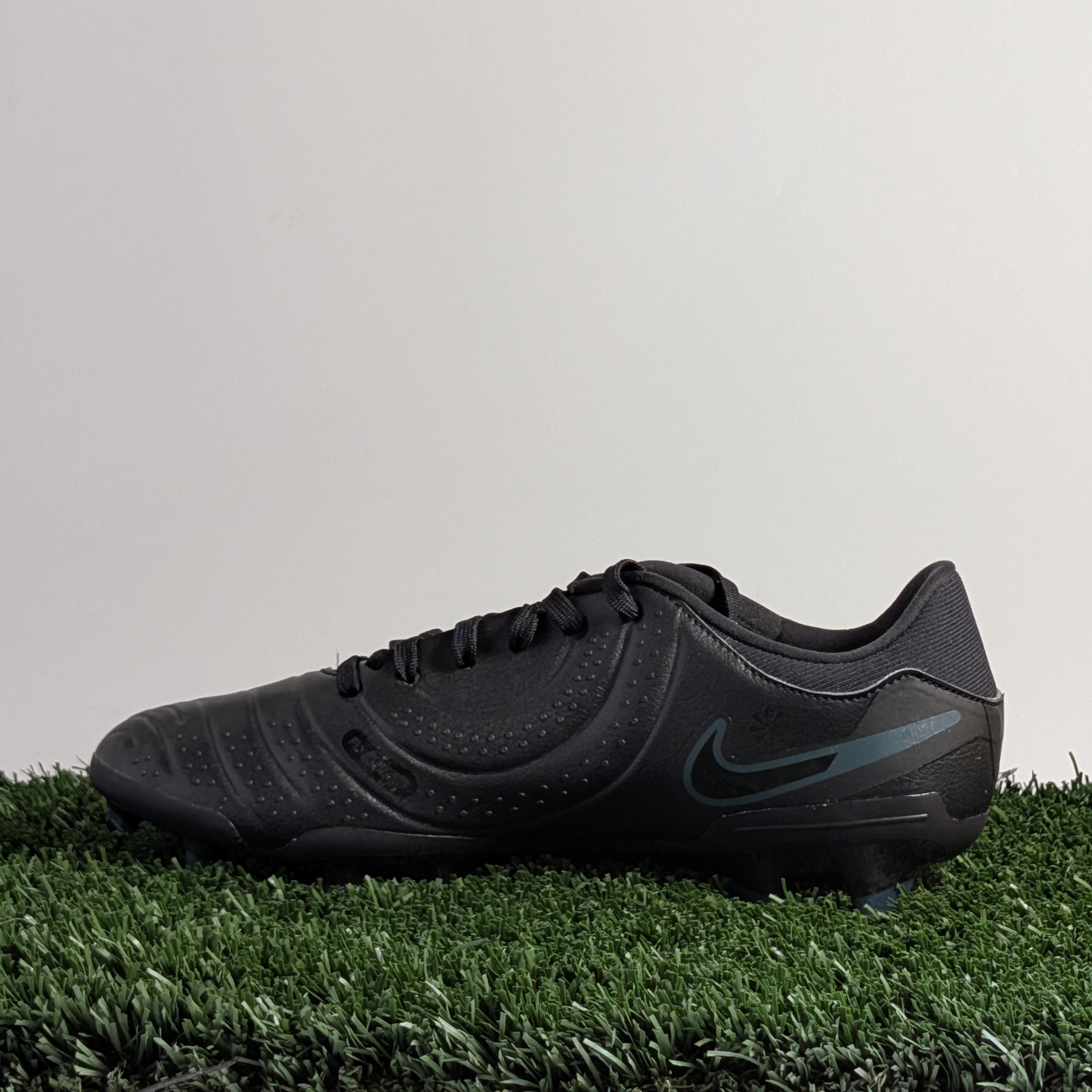 Nike Legend 10 Academy FG/MG - DV4337-002