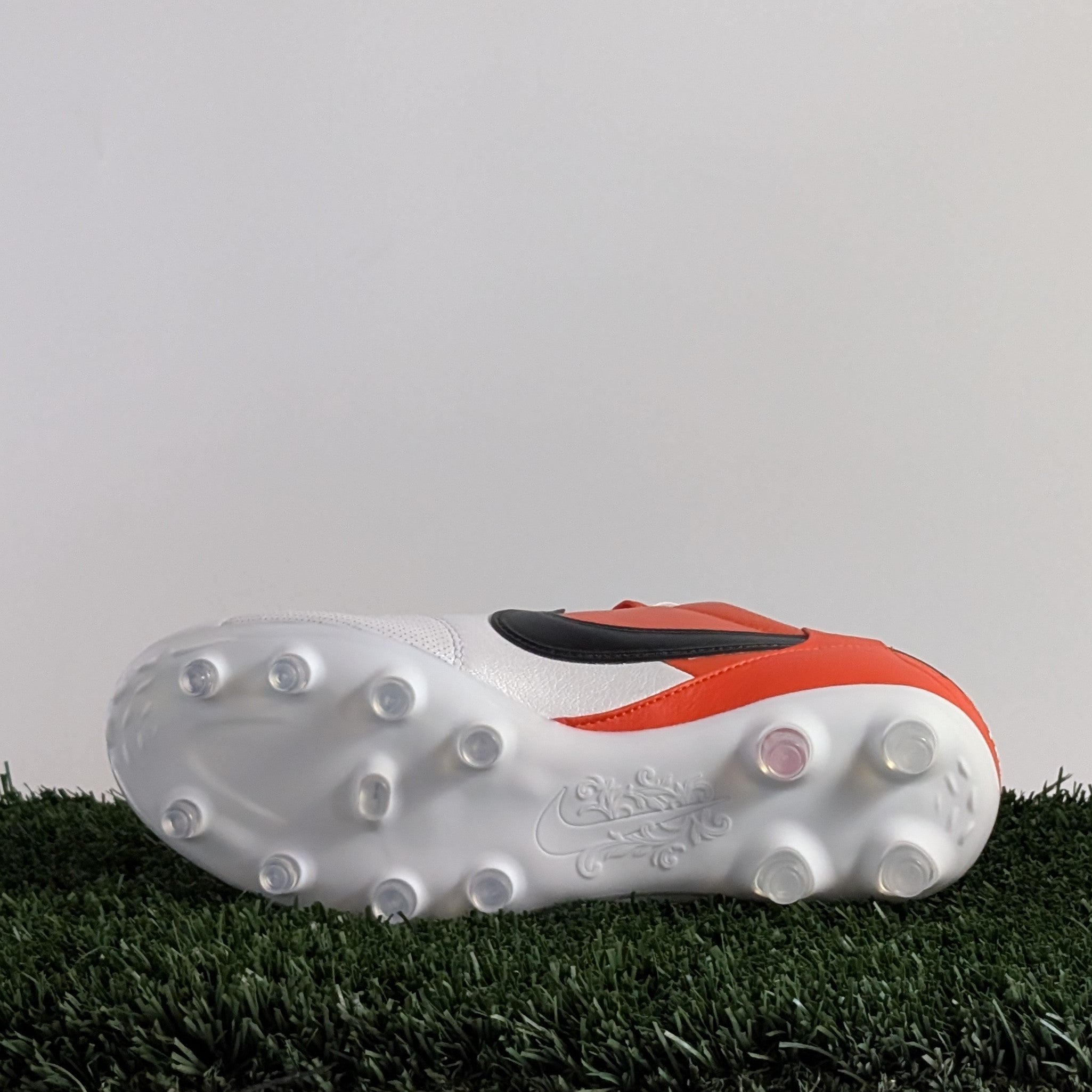 The Nike Premier III FG - HM0265-800
