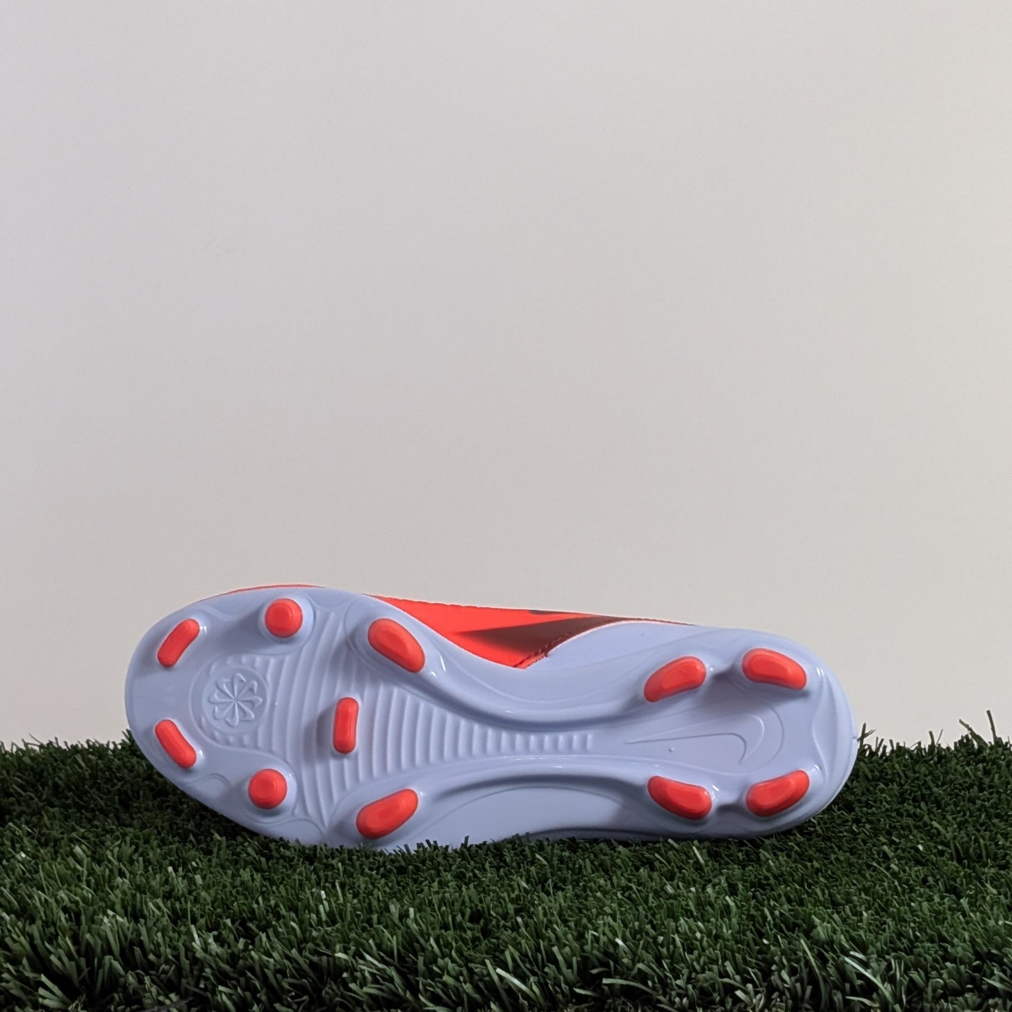 Nike JR Phantom 6 Low Club FG/MG - HM9202-400