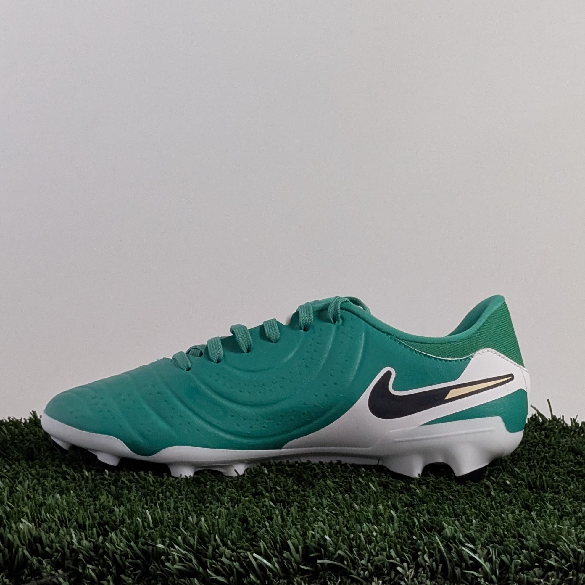 Nike Legend 10 Academy FG LV8 - HJ7268-300