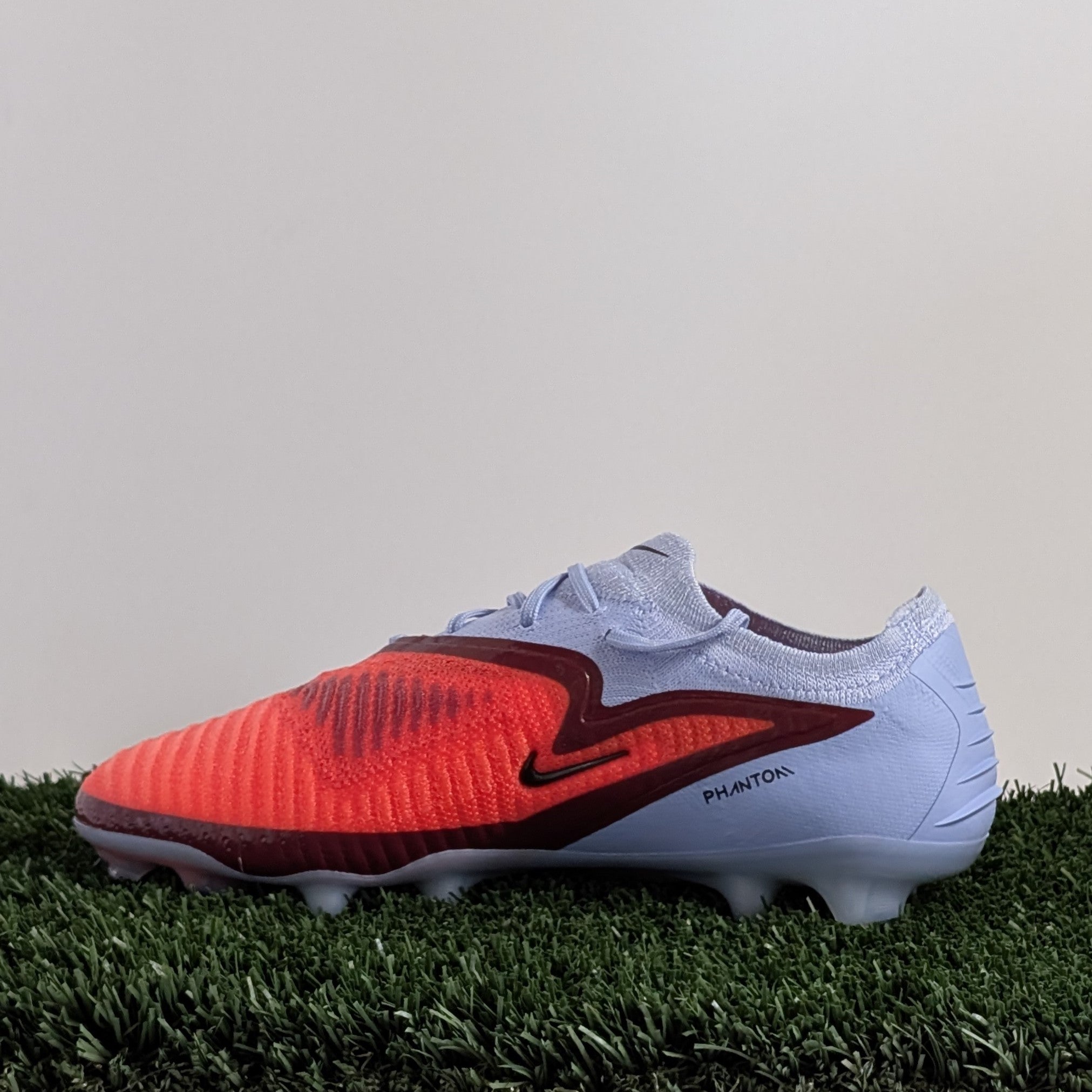 Nike Phantom 6 Low Elite FG - HJ2146-400