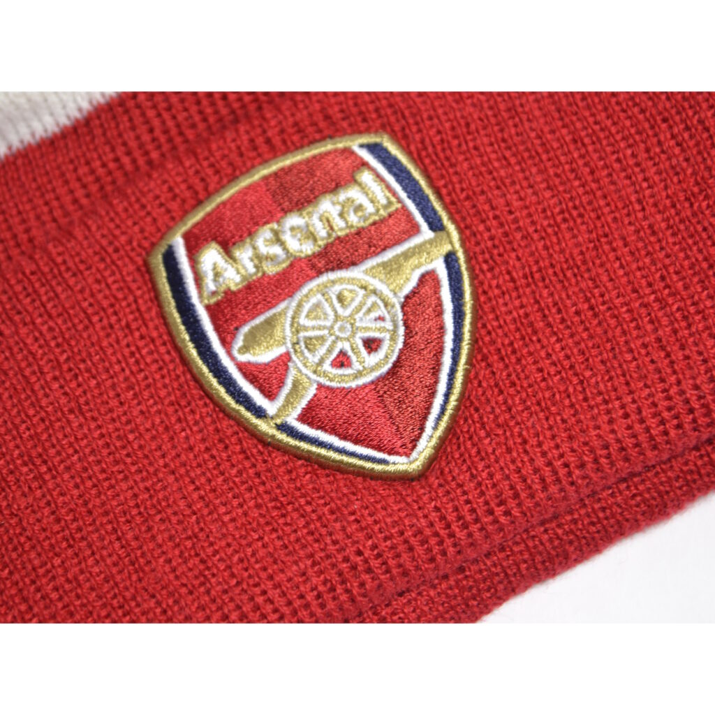 Arsenal Red and White Breakaway Pom Beanie - FBSCAPAR010