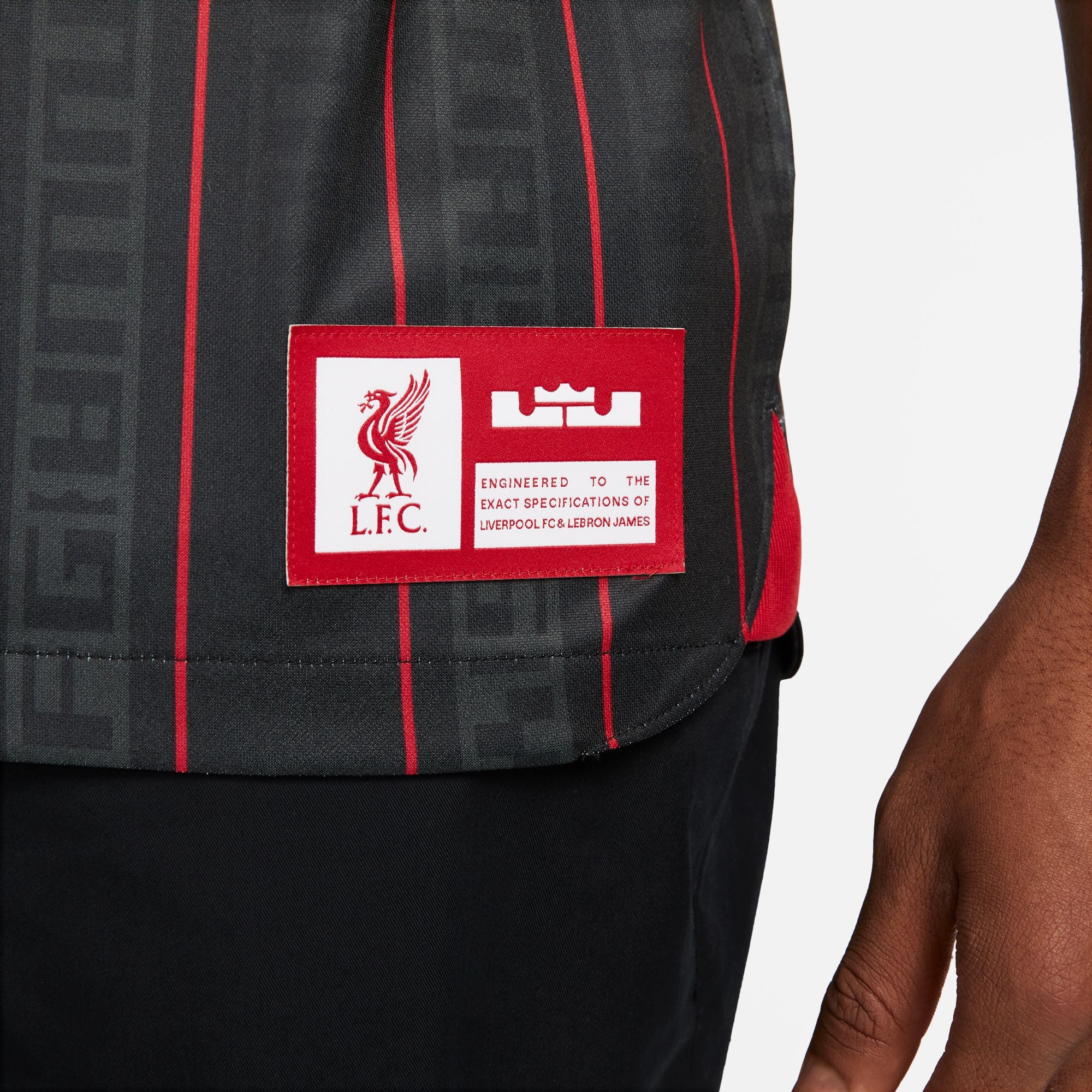 Nike Lebron x Liverpool Jersey - FD0627-061